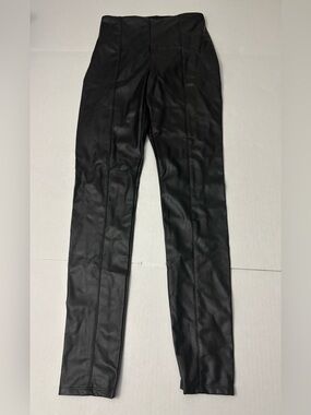 LYSSE Faux Leather Leggings Pants Black Size S inseam 29”